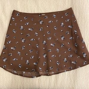 brown floral h&m mini skirt